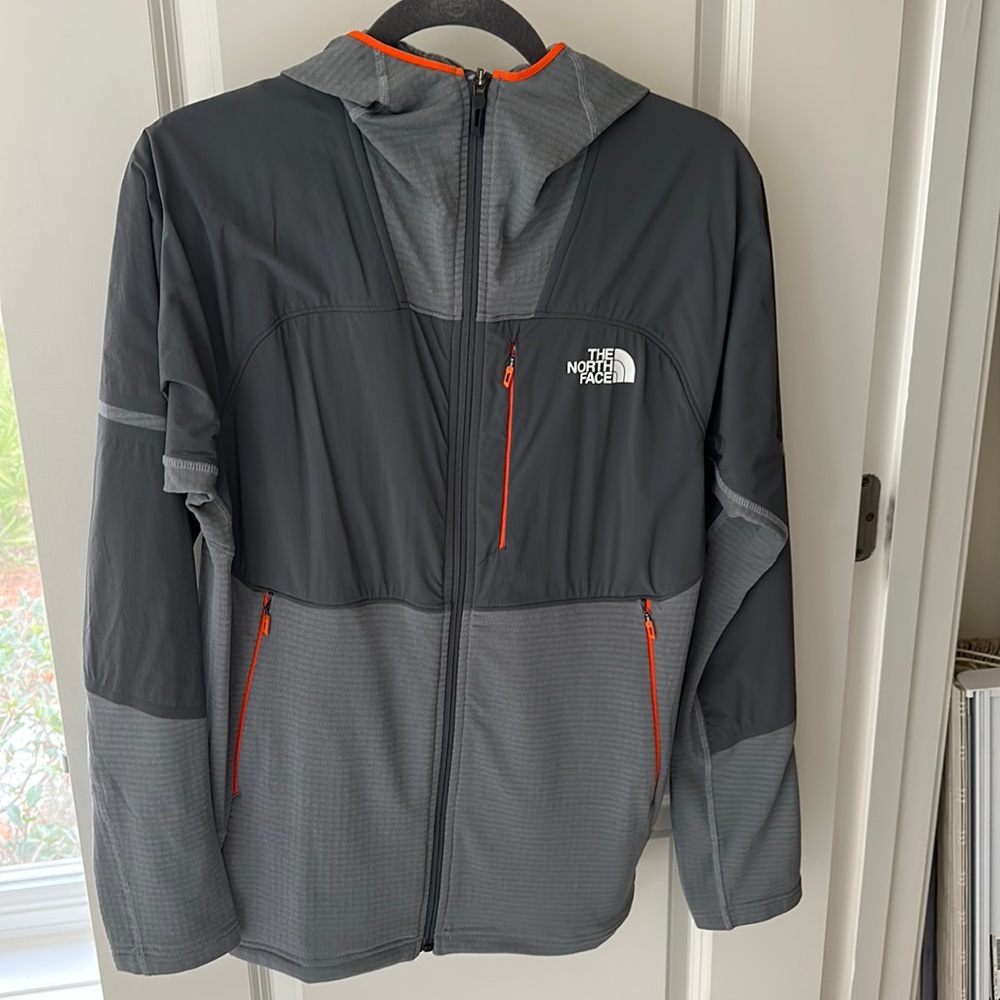 North Face lightweight Polartec zip up jacket with hood. Size M